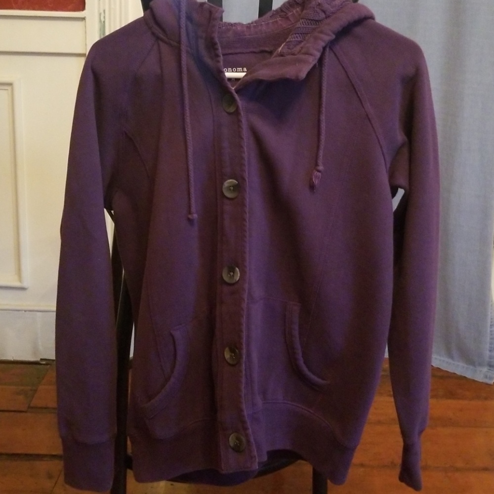 Sweatshirt - Picture 2 of 6